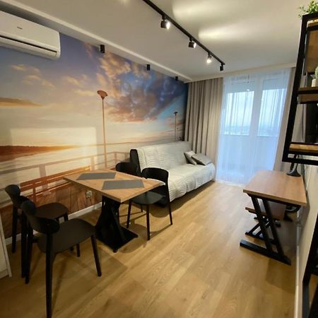 Apartamenty Magia Z Bezplatnym Parkingiem I Klimatyzacja Rzeszów Esterno foto