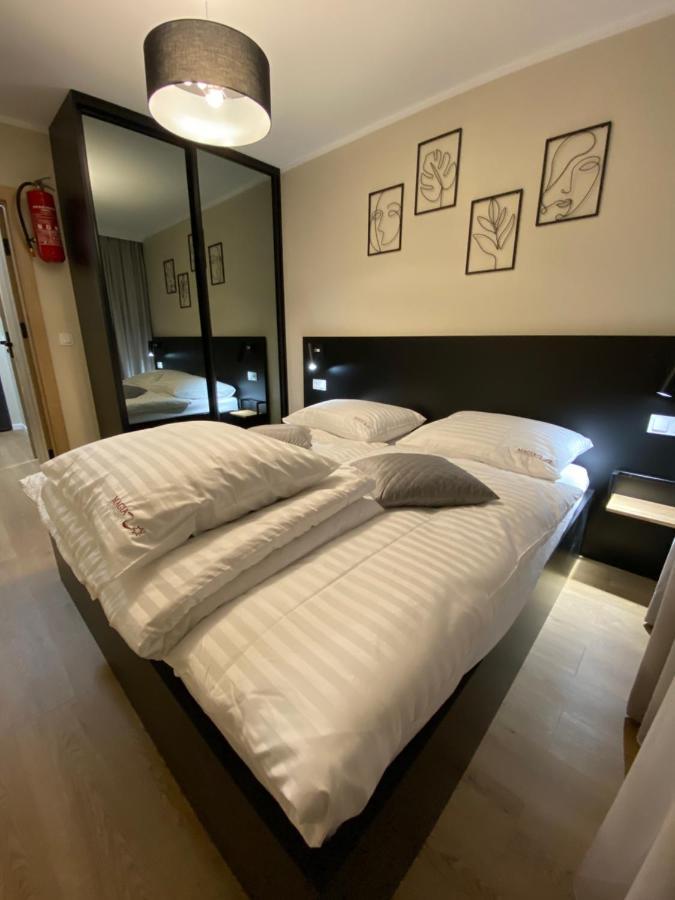 Apartamenty Magia Z Bezplatnym Parkingiem I Klimatyzacja Rzeszów Esterno foto